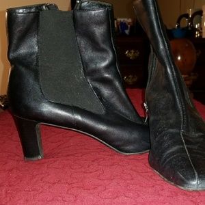 Blk leather boot